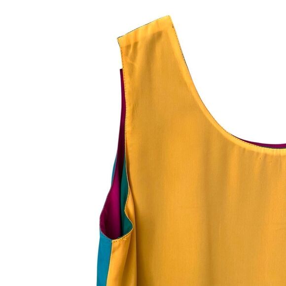 Reversible Sleeveless Blouse Top in One Size - Picture 3 of 7